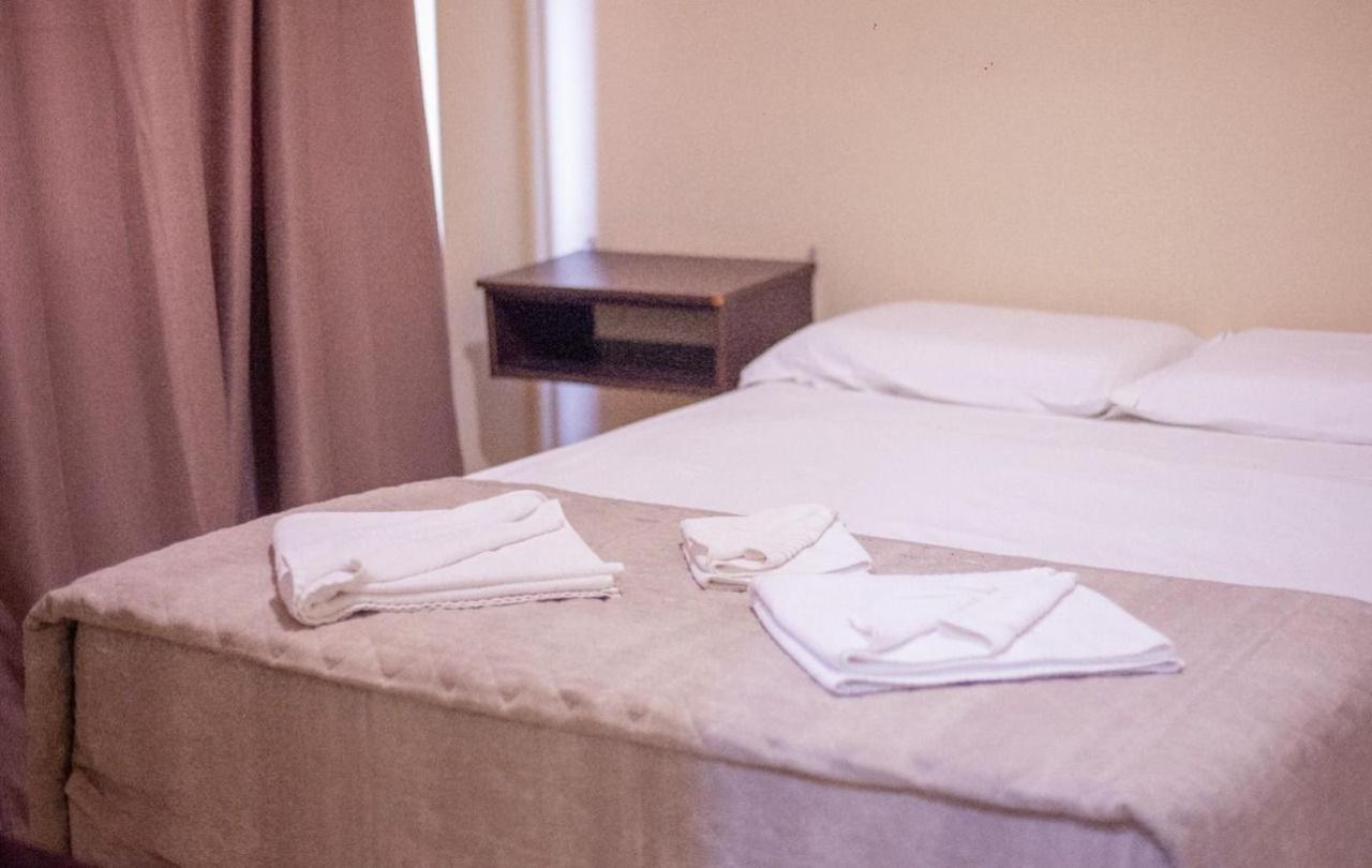 Hotel Ermitage 산타나 두 리브라멘토 외부 사진