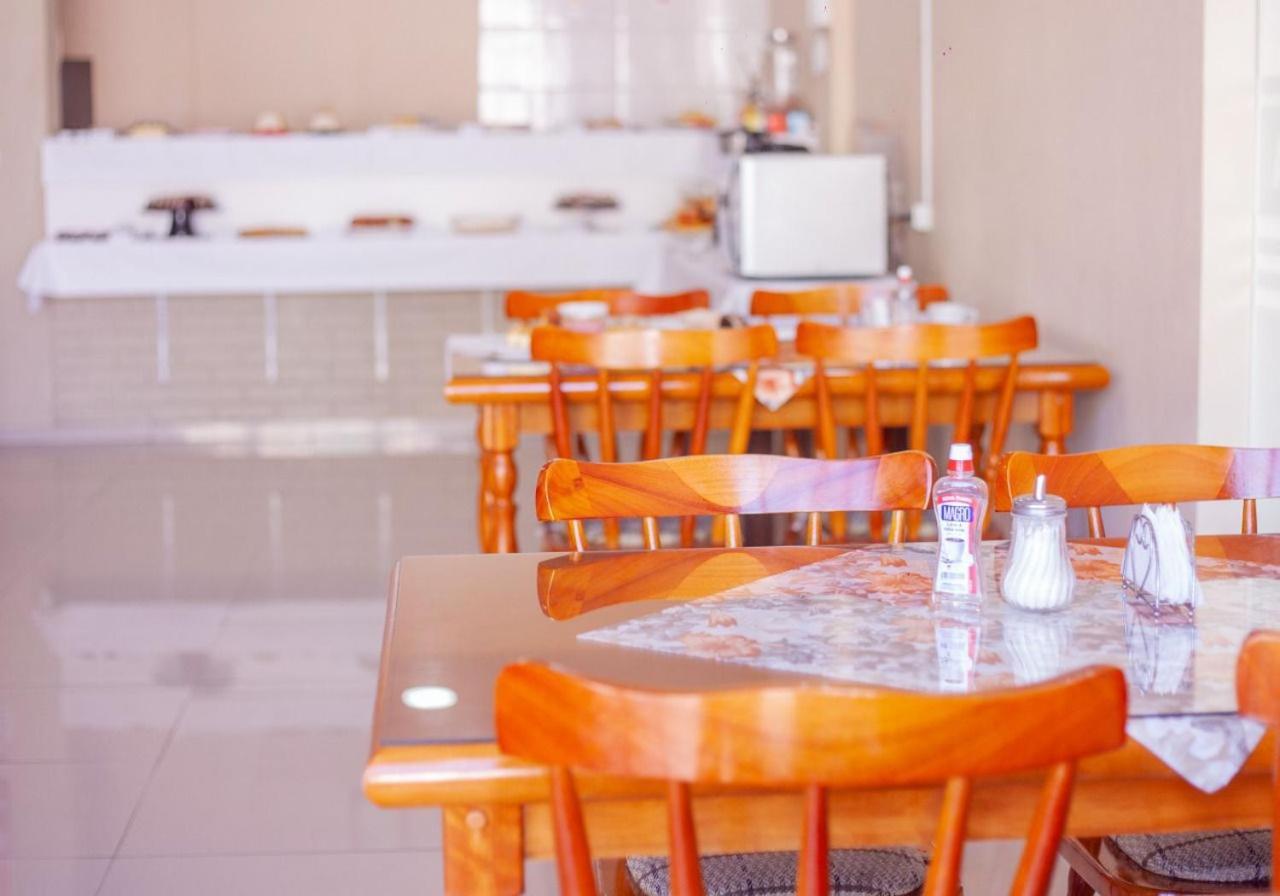 Hotel Ermitage 산타나 두 리브라멘토 외부 사진
