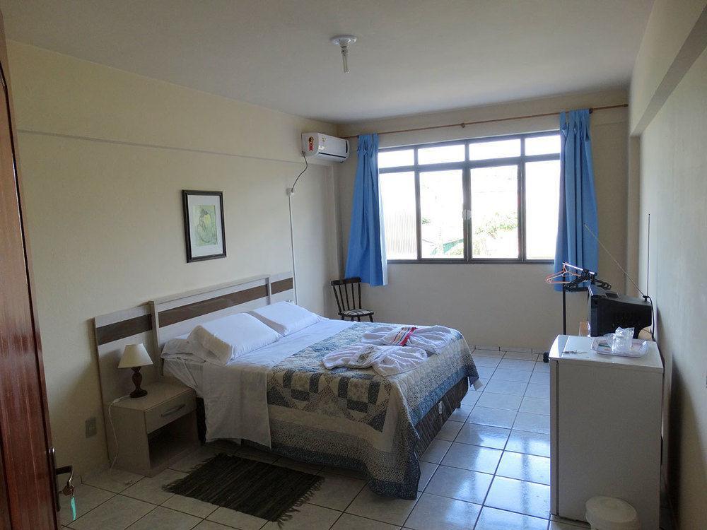 Hotel Ermitage 산타나 두 리브라멘토 외부 사진